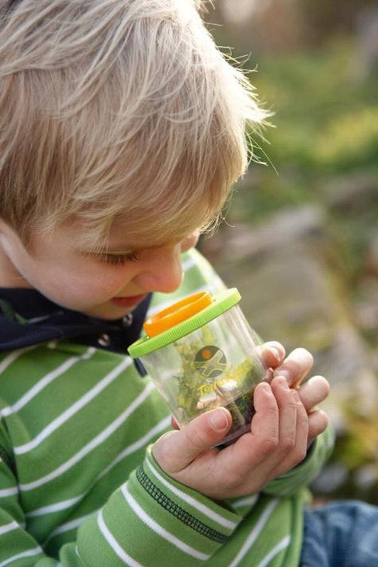 Kids Beaker Magnifier