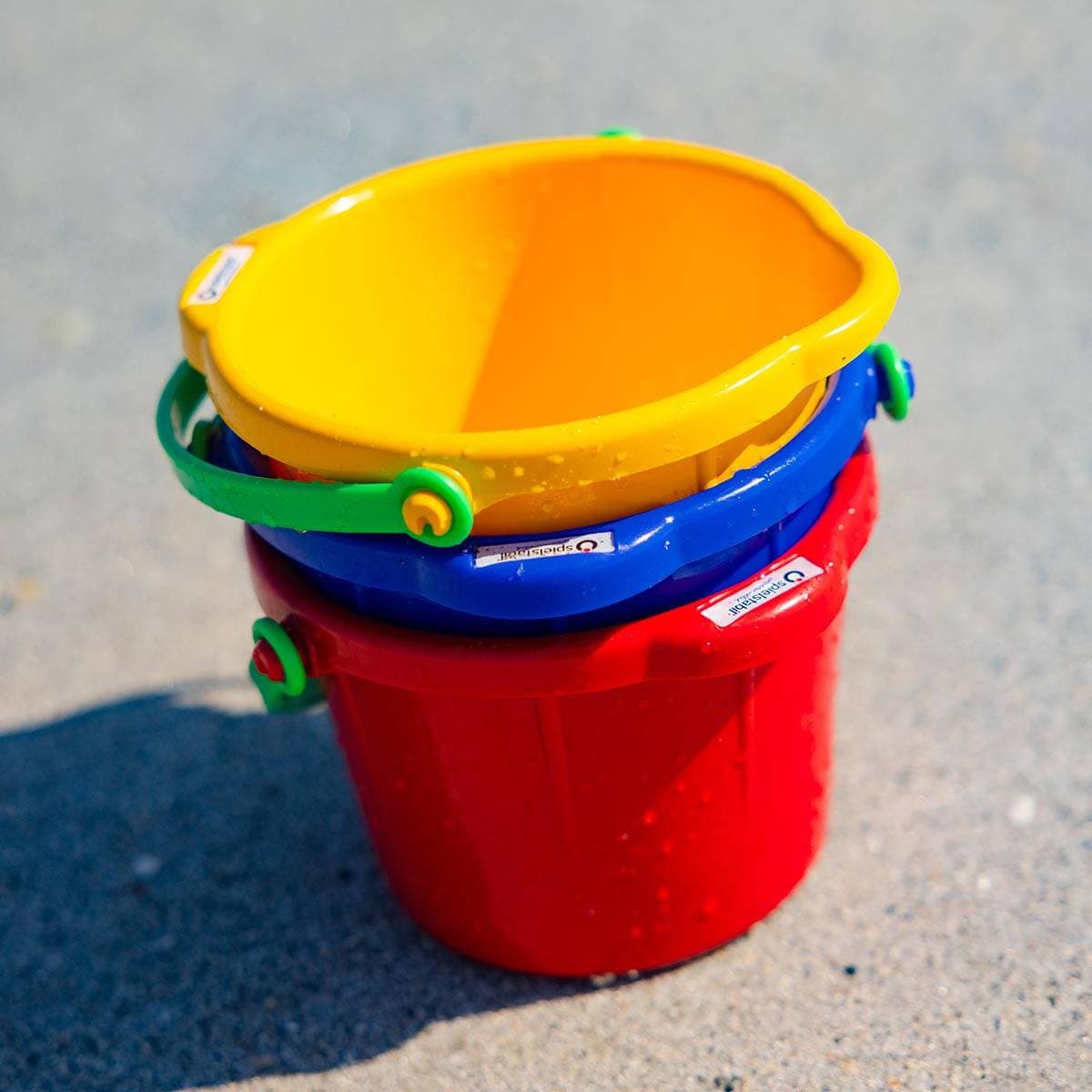 1.5 Liter Pail for Sand & Snow (assorted colors)